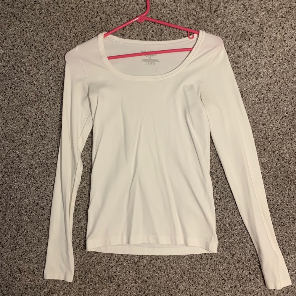 Whitehouse Black Market White Longsleeve